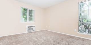 Knollwood Apartments Gallery 4