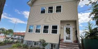 469 Crooks Ave Gallery 1