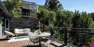 Three bedroom, two bathroom home with gorgeous views and sunroom for rent in the hills of Fairfax! Gallery 23