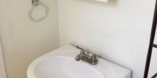 3 bedroom 1.5 bathroom! HOUSING ACCEPTED! Gallery 14