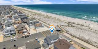 2400 Ocean Front Gallery 32