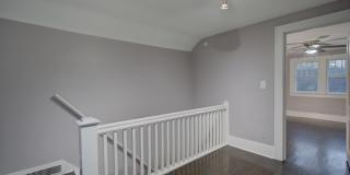 706 Frank Gallery 32