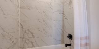 Taryn at 401 Gallery 31