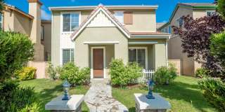 Andorra at Creekside 3 Bedroom Home for Rent in Valencia! Gallery 1