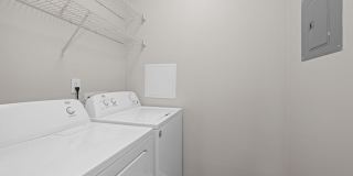 The Arboretum Gallery 8