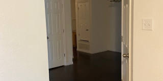 1400 Cinch - A Gallery 12