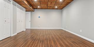 3708 NORTHCOTE DRIVE Gallery 28