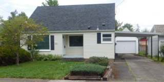 3Bd/1.5Ba Two Story House - Available to View! Gallery 1
