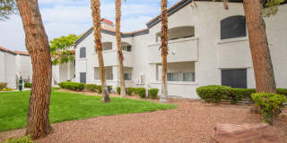 Tides on Tropicana Gallery 6