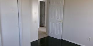 MOVE IN SPECIAL: $200 off of the first full month's rent! Very nice Home located in the Carrasland Area! Gallery 19