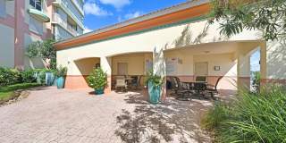 102 Riverside Drive unit: 306 Gallery 58