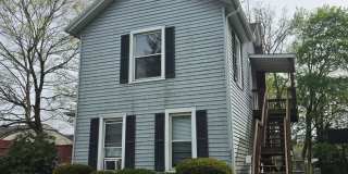 Kent 1 Bedroom 1 Bath (Upstairs Apartment) Gallery 1