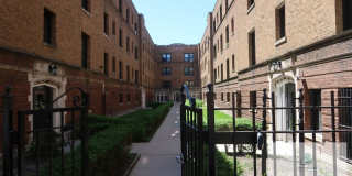 2619 West Gunnison Street Gallery 1