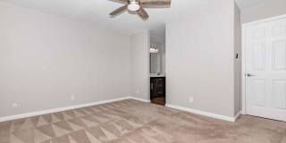 Ladera Woods Gallery 111