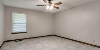 1213 Westbrooke Terrace Gallery 21