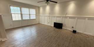 2125 S WILLIS Gallery 5