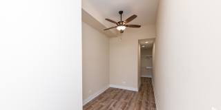 1446 W Lexington, Unit 2 Gallery 8