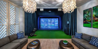 Town Hollywood Gallery 11