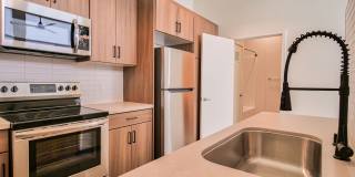 611 Highland Gallery 8