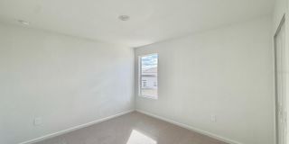 2142 CHRIS DRIVE Gallery 15