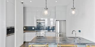 65 Bay Street Gallery 12