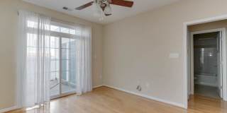 4138 Seafarer Ave - 1 Gallery 10