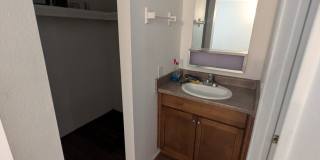4 Plex - Two Bedroom and 1 Bath Unit for Rent Gallery 12
