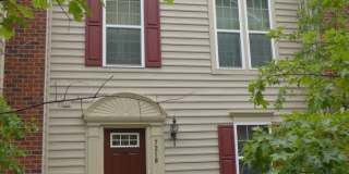 Gorgeous 3bd 2.5bth townhouse w/2 car garage for rent! Gallery 1