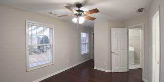 125 Centennial Drive Gallery 37