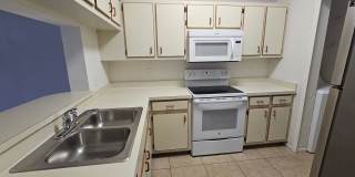 $500 off the first month’s rent!! Gallery 1