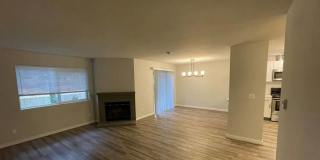 Edgewood North Gallery 19