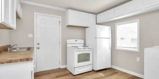 Welcome to your charming new home in the heart of Charlotte! Gallery 9