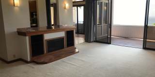 Waialae Iki, large family home 4 bedroom, 4 baths, 2 car garage Gallery 6