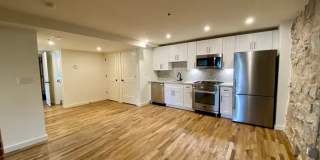 Andrews Court Gallery 90