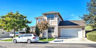 Nice Two Story Home Gallery 1
