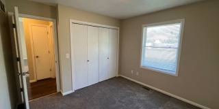4 Bedroom 2 bath Ranch Home, with two stall garage, finished basement, in NW Lincoln. Gallery 8