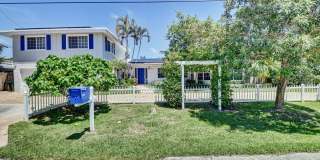 521 NW 14th Street Gallery 2