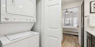 NEO at Midtown Apartments Gallery 17