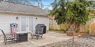 640 Neil Avenue Gallery 9