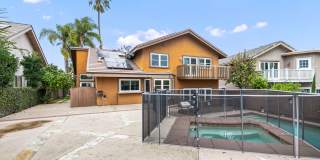 Spacious and Bright Furnished 4 Bedroom Home in Gated Community Gallery 34