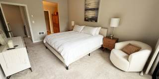 Beautifully Furnished 2 Bed/2.5 Bath Townhome in the Desirable Woodlands of La Jolla Gallery 17