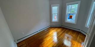 19 Harold St. Gallery 8