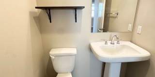 Newer Built Townhome with Solar in Gated Community! Pet-Friendly! Gallery 17
