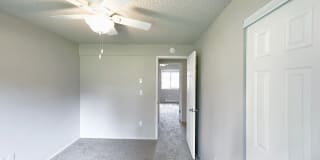 The Grove Apartments Gallery 6
