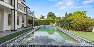 5011 Hayvenhurst Avenue Gallery 45