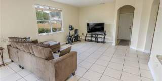 4612 NW 94th Ct Gallery 10