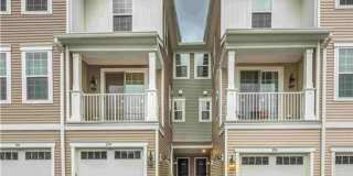 204 Honeysuckle Lane Gallery 1