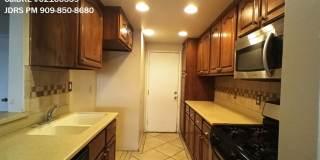 Riverside 3 Bedroom Townhouse Gallery 1