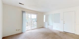 Sherwood Glen Gallery 18