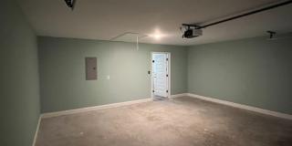 7031 White Pine Ave Gallery 35